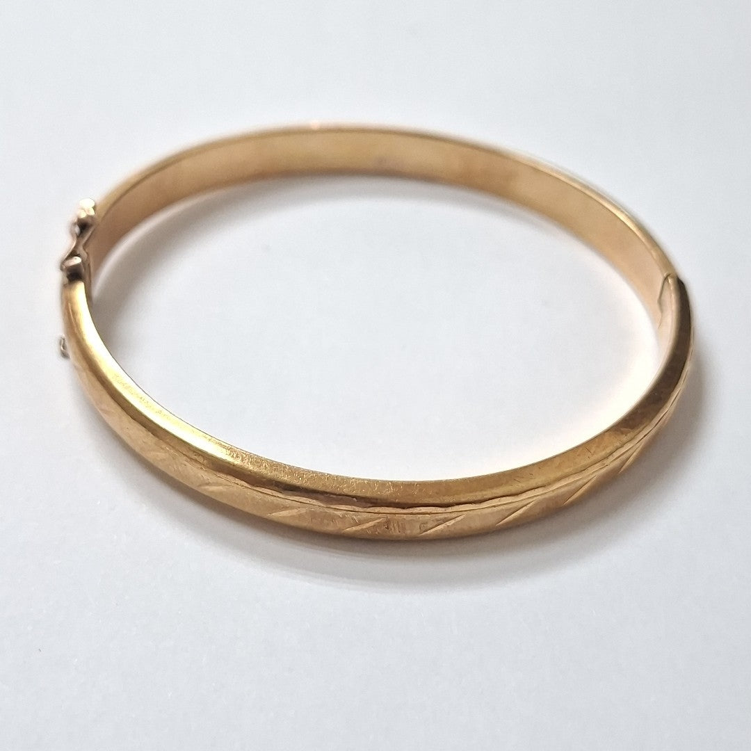 PULSERA RIGIDA ORO 18 K 13.3 GRMS (SEMINUEVO)