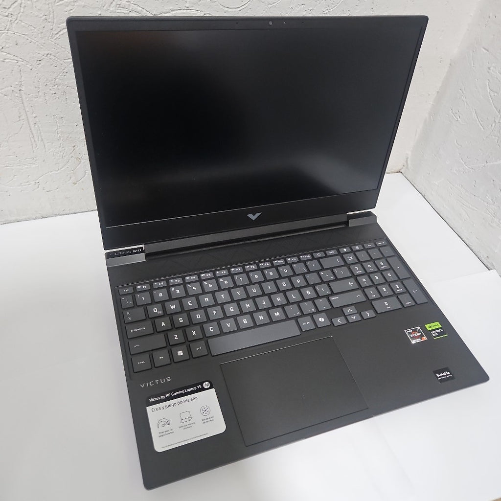 LAPTOP HP VICTUS 15-FB3020LA (2025) 512 GB SSD 16 GB RAM (SEMINUEVO)