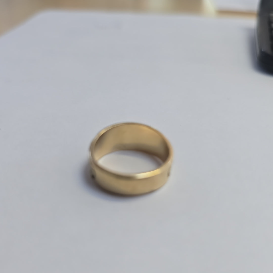 ARGOLLA DE LA SUERTE ORO 14 K 6 GRMS (SEMINUEVO)