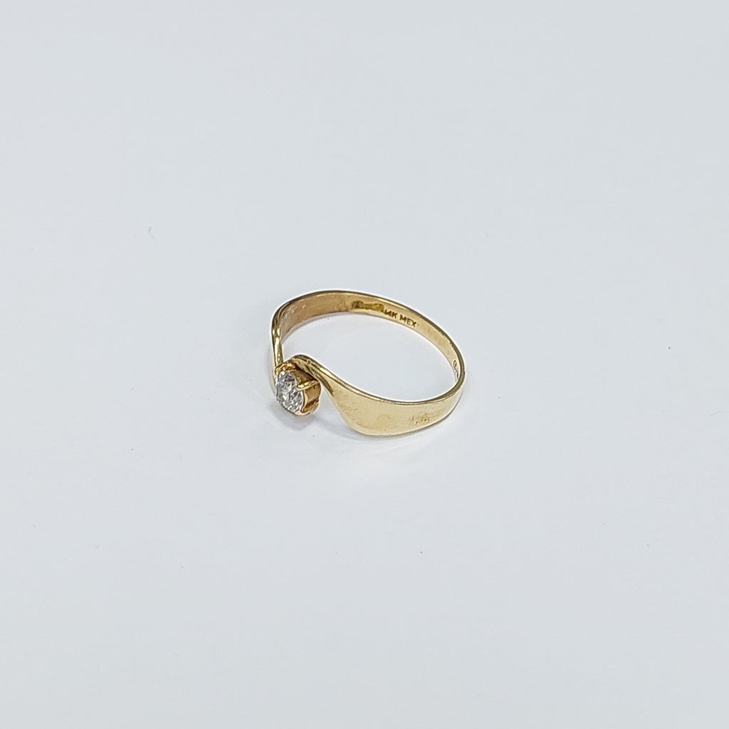 SOLITARIO ORO 14 K 1,70 GRMS (SEMINUEVO)