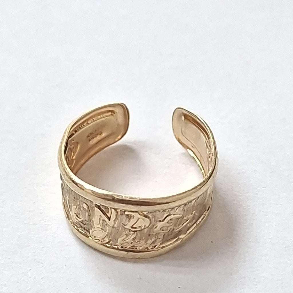 ANILLO DE GRADUACIÓN ORO 8 K 1.4 GRMS (SEMINUEVO)