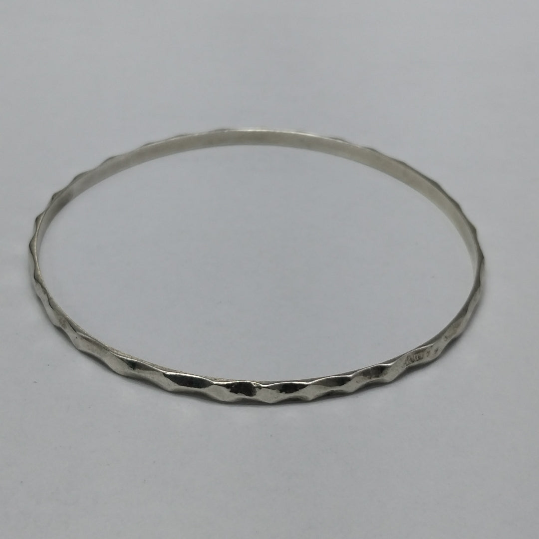 PULSERA RIGIDA PLATA 6.3 GRMS (SEMINUEVO)