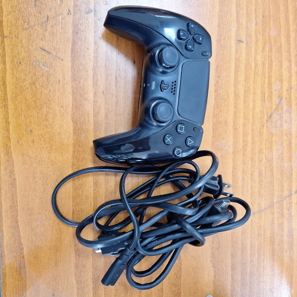 CONSOLA DE VIDEOJUEGO SONY PS5 825 SSD (SEMINUEVO)