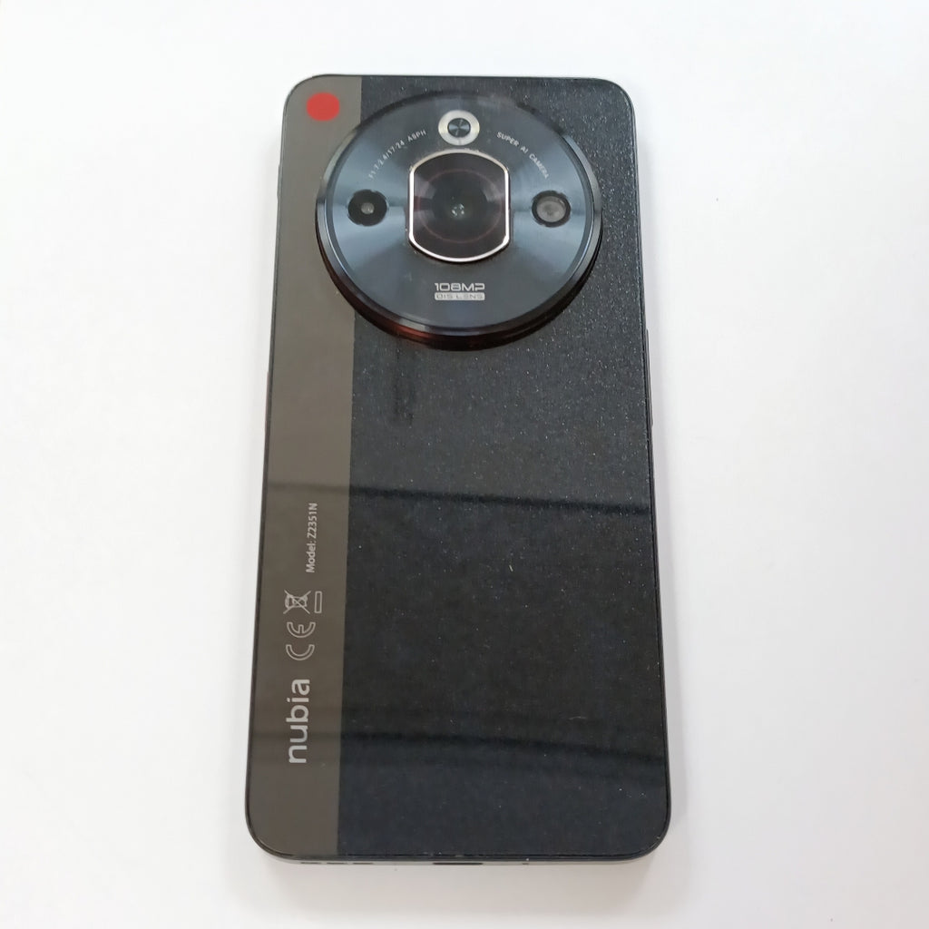 CELULAR NUBIA FOCUS PRO 5G Z2351N 256 GB 8 GB RAM (SEMINUEVO)