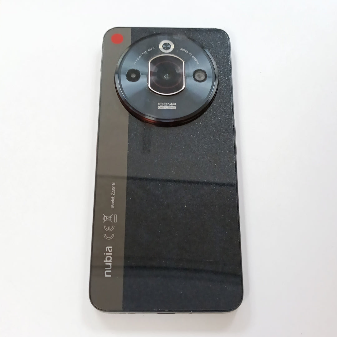 CELULAR NUBIA FOCUS PRO 5G Z2351N 256 GB 8 GB RAM (SEMINUEVO)
