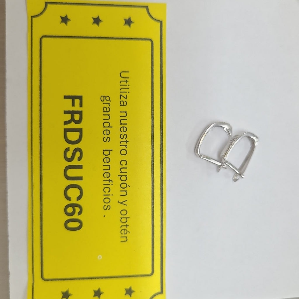 ARRACADAS PAR ORO, ORO BLANCO 14 K 0.8 GRMS (SEMINUEVO)