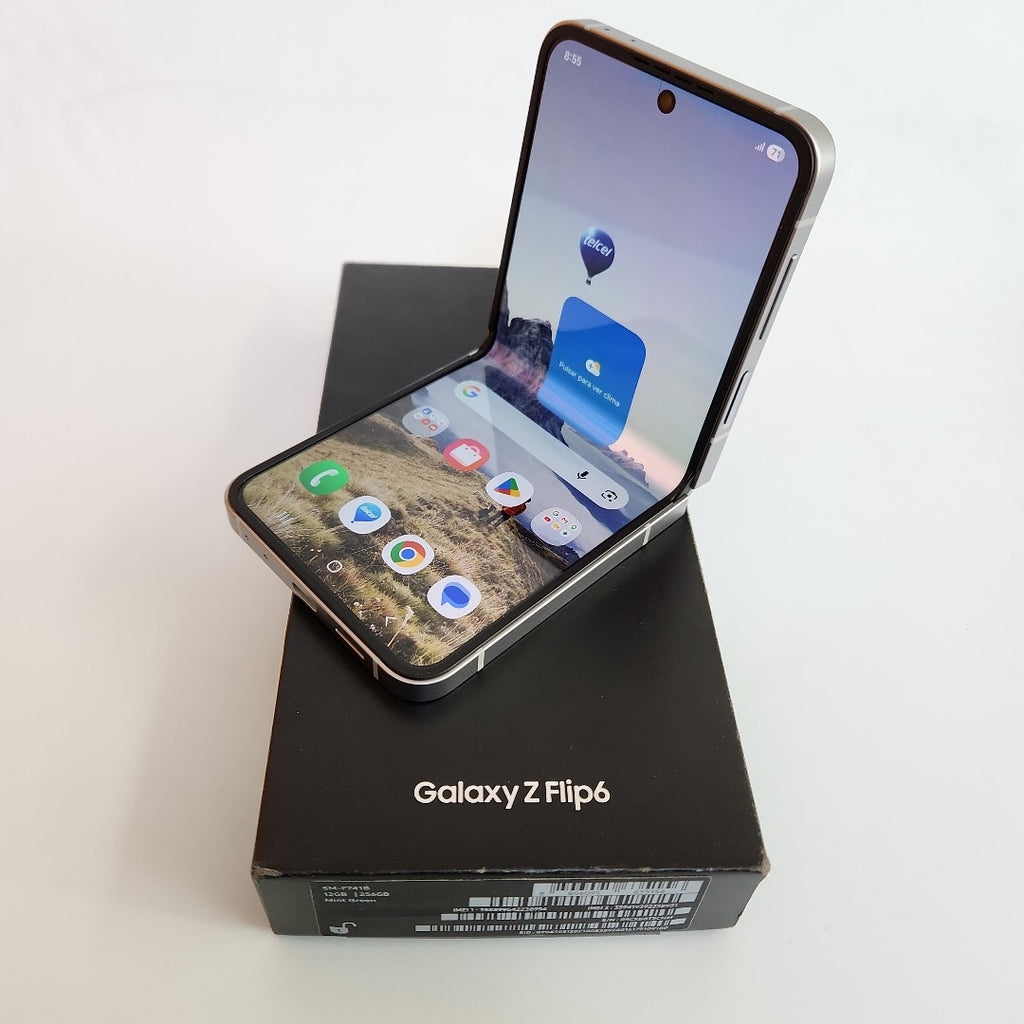 CELULAR SAMSUNG GALAXY Z FLIP6 SM-F741B (2024) 256 GB 12 GB RAM (SEMINUEVO)