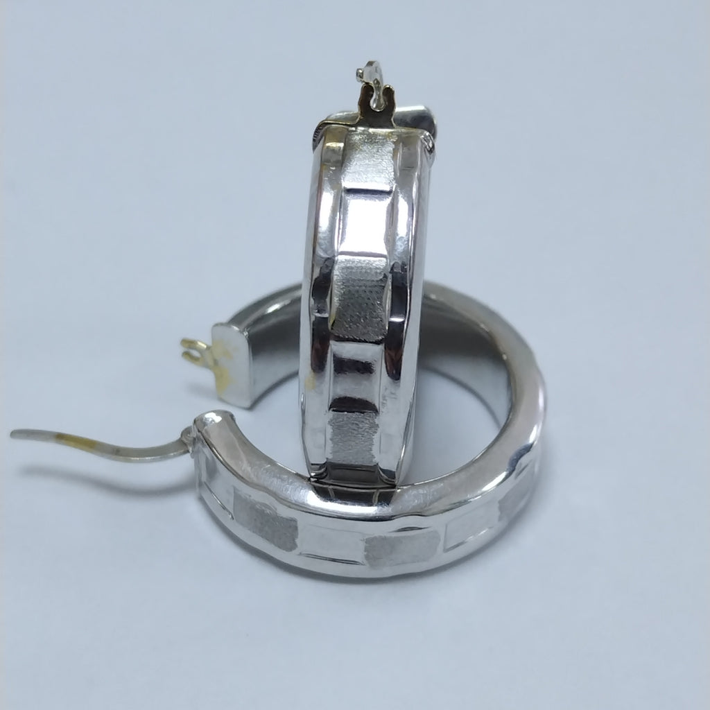 ARRACADAS PAR ORO BLANCO 10 K 5,20 GRMS (SEMINUEVO)