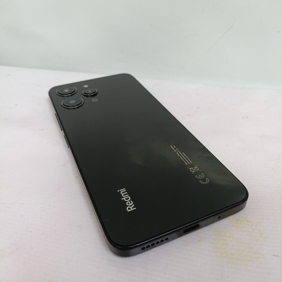 CELULAR XIAOMI REDMI 12 23053RN02L 256 GB 8 GB RAM (SEMINUEVO)