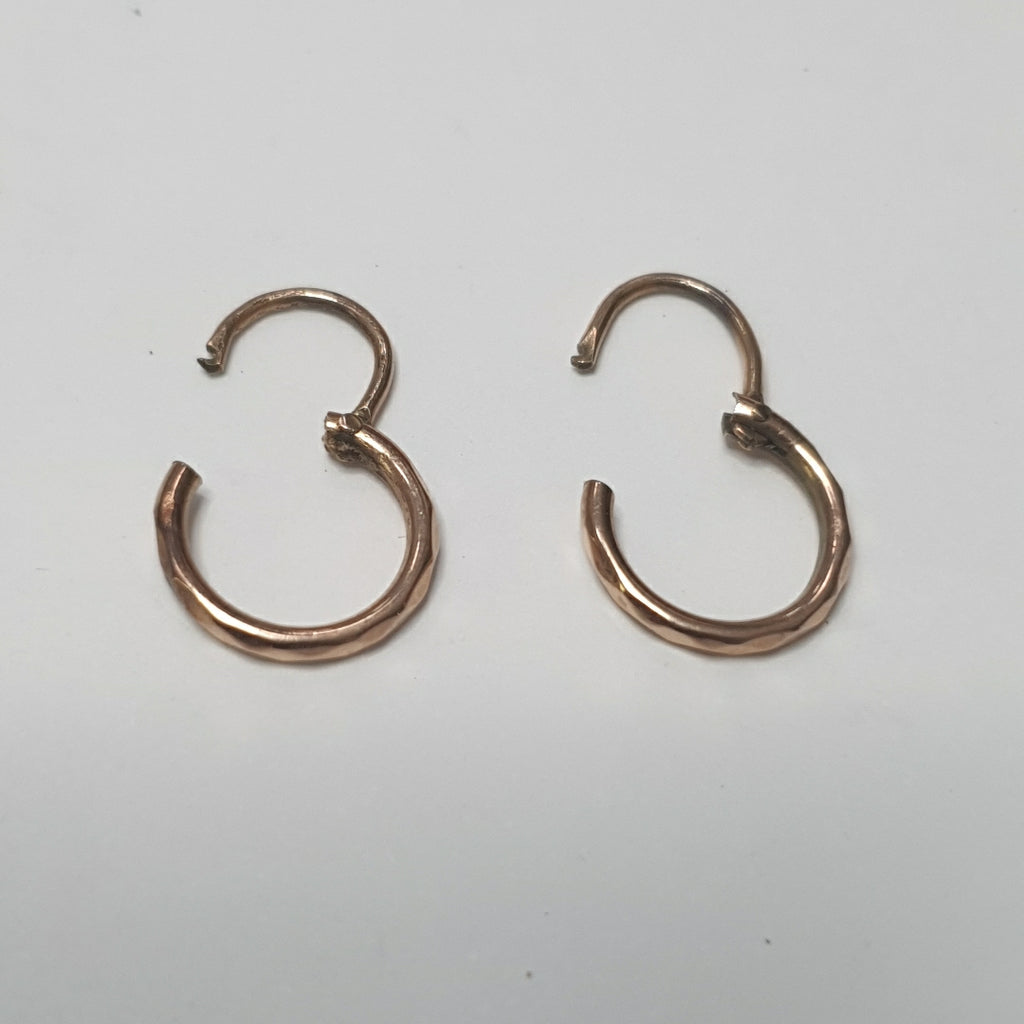 ARRACADAS PAR ORO 8 K 0,80 GRMS (SEMINUEVO)