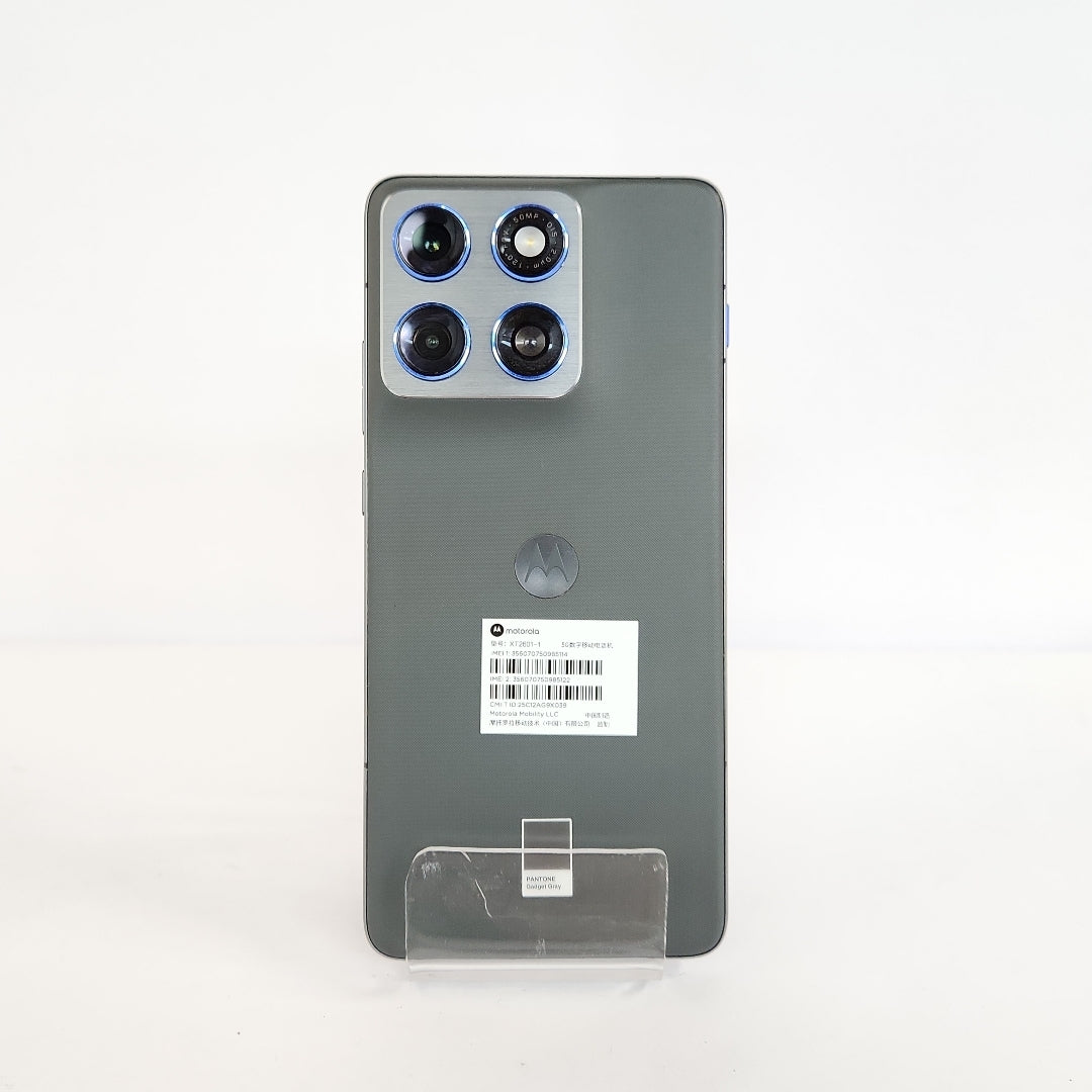 CELULAR MOTOROLA EDGE 70 XT2601-1 (2025) 256 GB 12 GB RAM (SEMINUEVO)