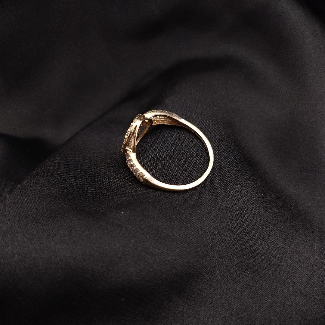ANILLO CONMEMORATIVO ORO 10 K 1,40 GRMS (SEMINUEVO)