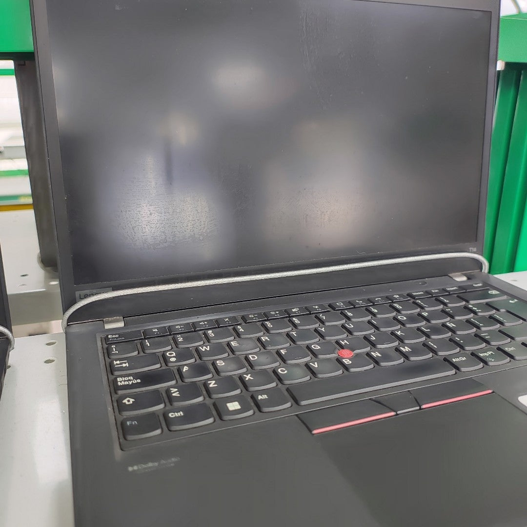 LAPTOP LENOVO THINKPAD T14 GEN 2 (2022) 512 GB SSD 16 GB RAM (SEMINUEVO)