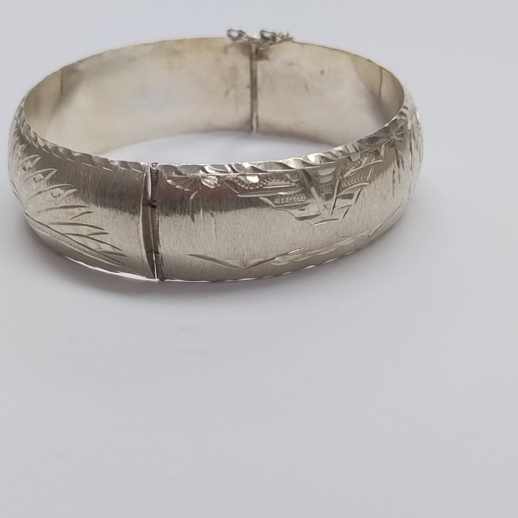 BRAZALETE PLATA 28.4 GRMS (SEMINUEVO)