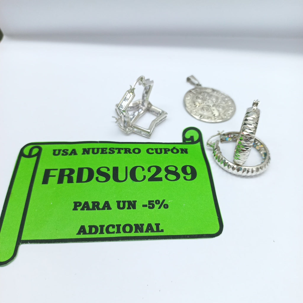 ARRACADAS PAR, DIJE PLATA 18.2 GRMS (SEMINUEVO)