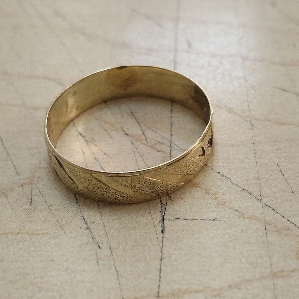 ARGOLLA ORO 10 K 1.7 GRMS (SEMINUEVO)