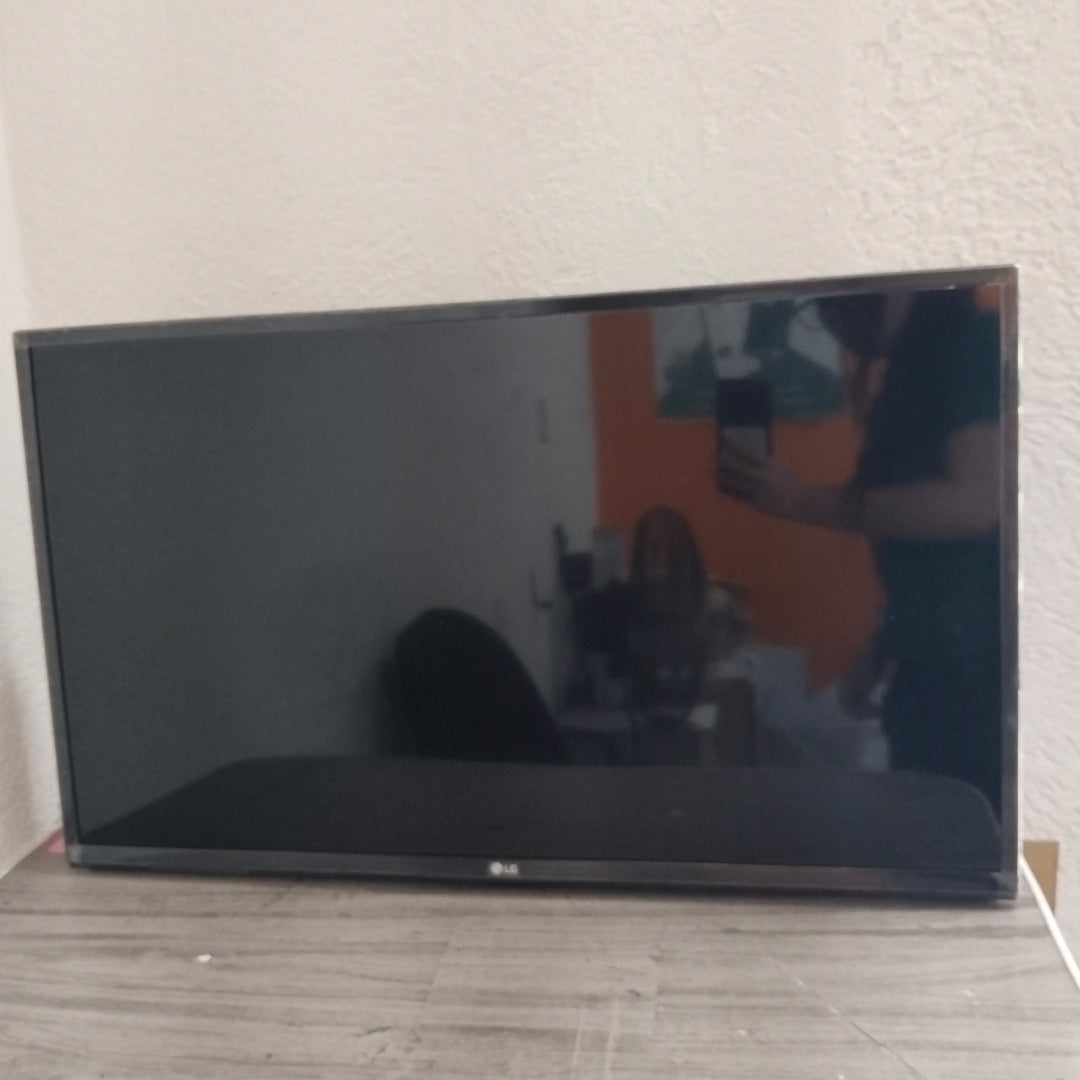 PANTALLA LG 32LK540BPUA(2019) 32 " LED FULL HD (SEMINUEVO)