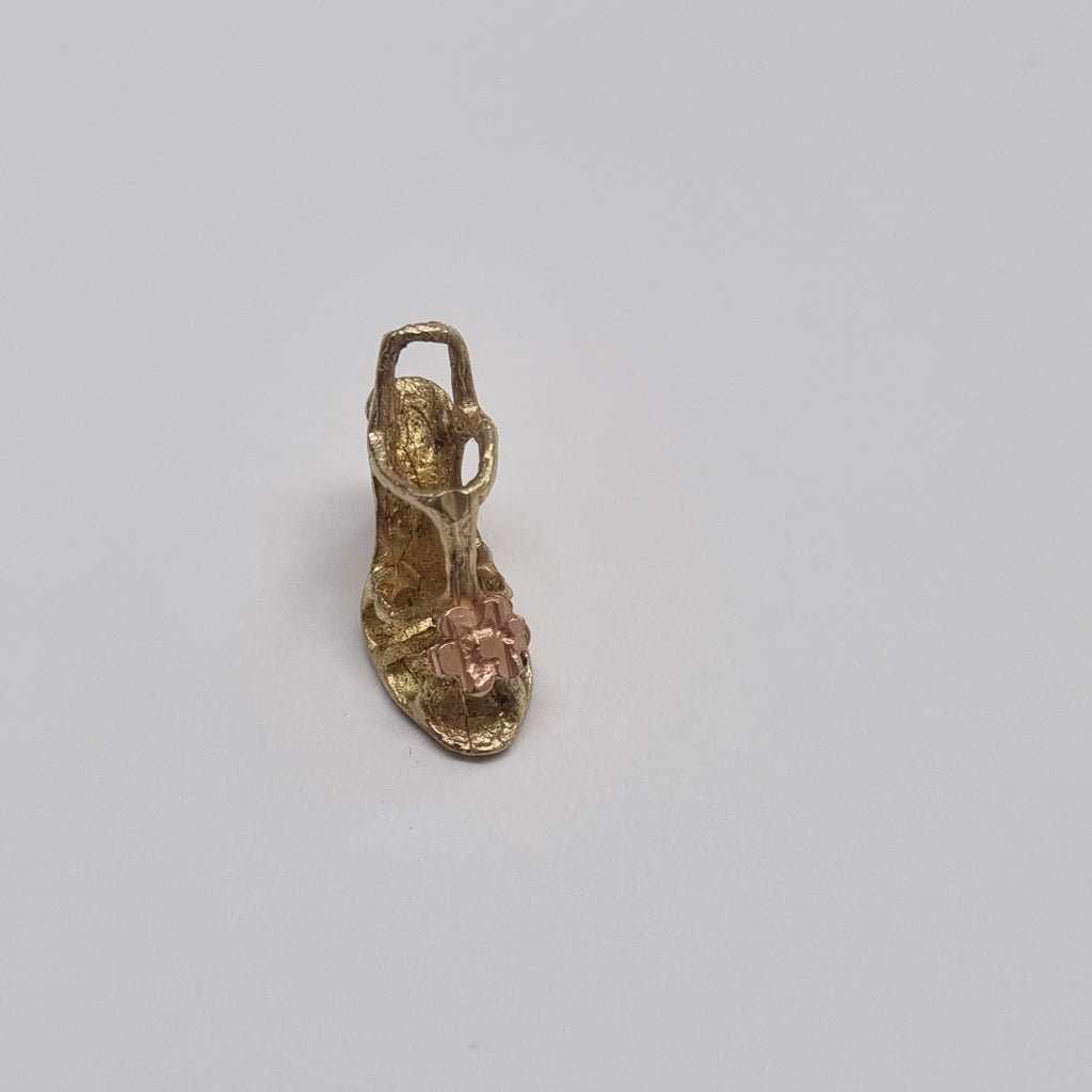 DIJE ORO,ORO COMBINADO 10 K 1,20 GRMS (SEMINUEVO)
