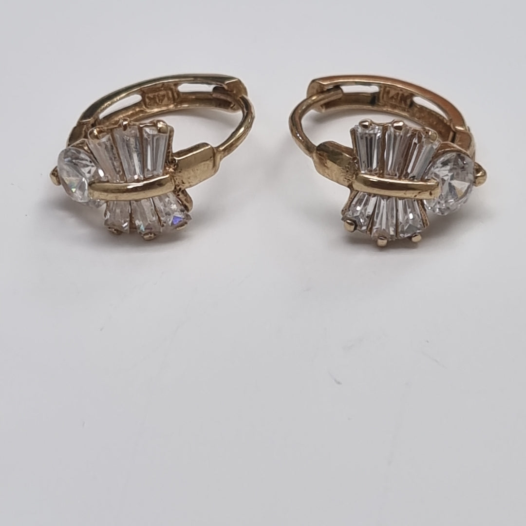 ARRACADAS PAR ORO 14 K 2,00 GRMS (SEMINUEVO)