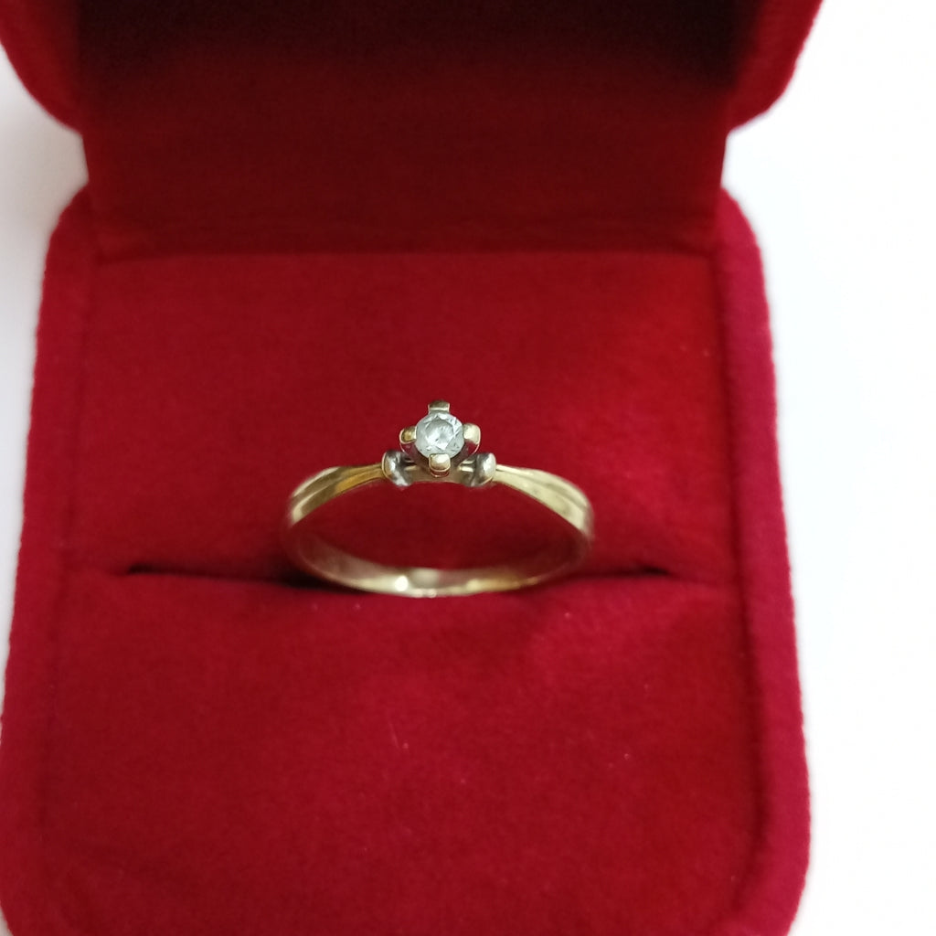 SOLITARIO ORO 10 K 1,60 GRMS (SEMINUEVO)