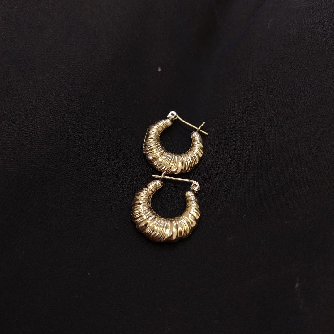 ARRACADAS PAR ORO 10 K 1,40 GRMS (SEMINUEVO)