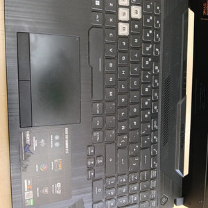 LAPTOP ASUS TUF GAMING F15 FX506HCB-HN144W (2023) 512 GB SSD 32 GB RAM (SEMINUEVO)