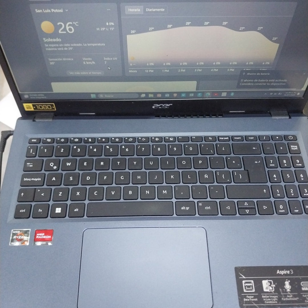 LAPTOP ACER ASPIRE 3 A315-24P-R8H5 (2023) 512 GB SSD 8 GB RAM (SEMINUEVO)