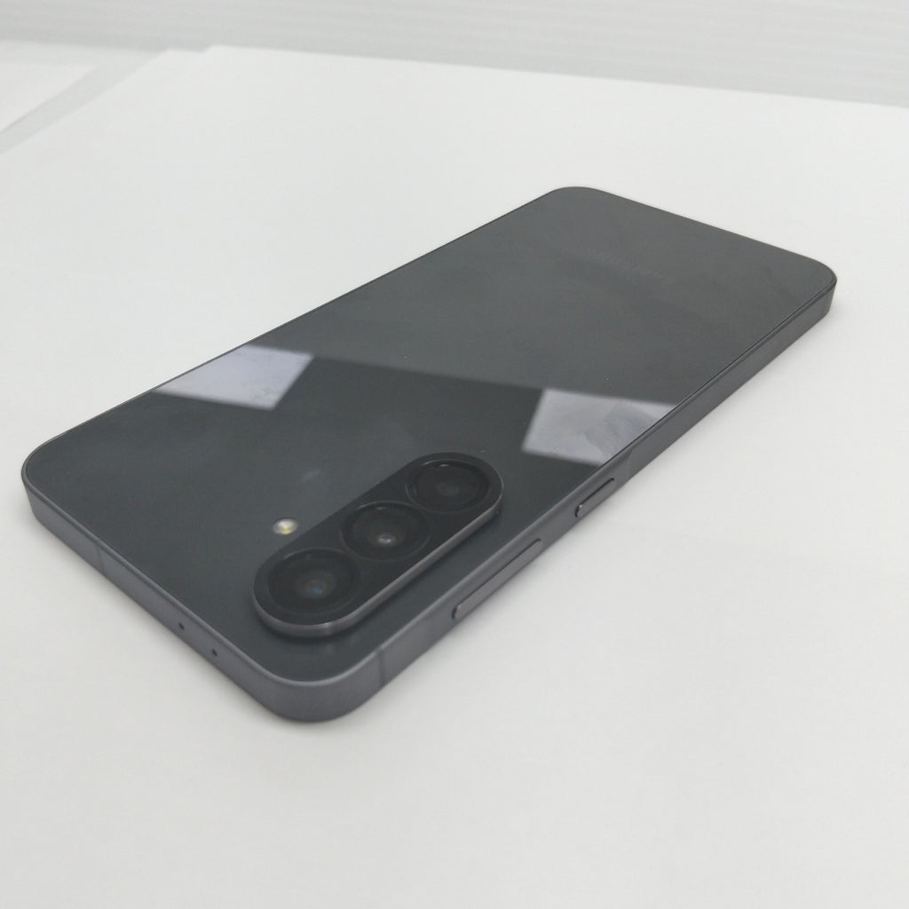 CELULAR SAMSUNG GALAXY A56 SM-A566E (2025) 256 GB 8 GB RAM (SEMINUEVO)