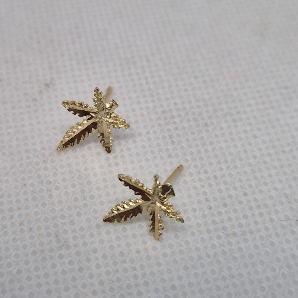 ARETES PAR ORO 10 K 0,40 GRMS (SEMINUEVO)