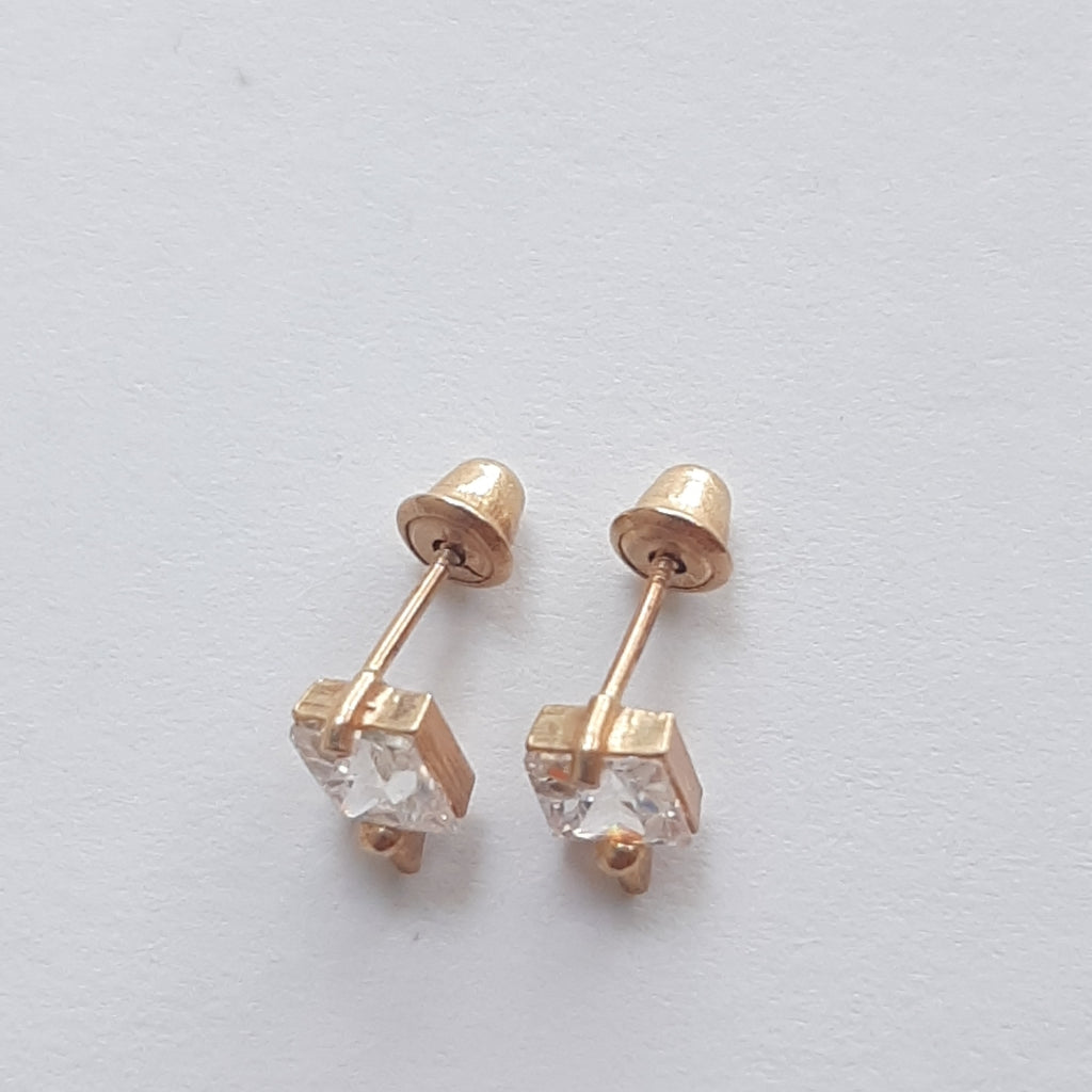 BROQUELES PAR ORO 14 K 0.8 GRMS (SEMINUEVO)