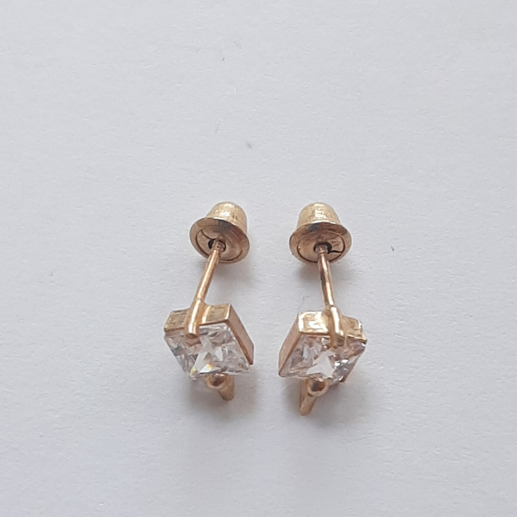 BROQUELES PAR ORO 14 K 0.8 GRMS (SEMINUEVO)