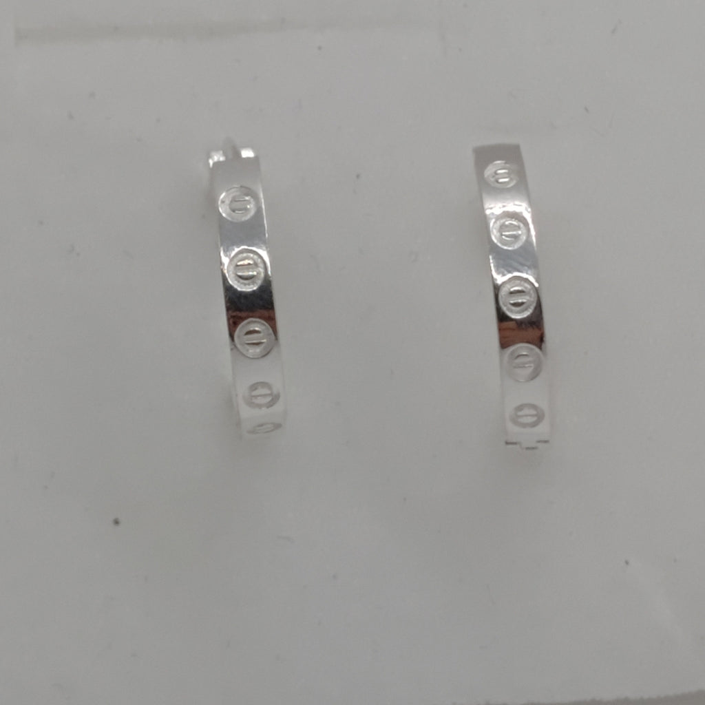 ARETES ARRACADAS FIG TORNILLOS PLATA .925 2.63 GR (NUEVO)