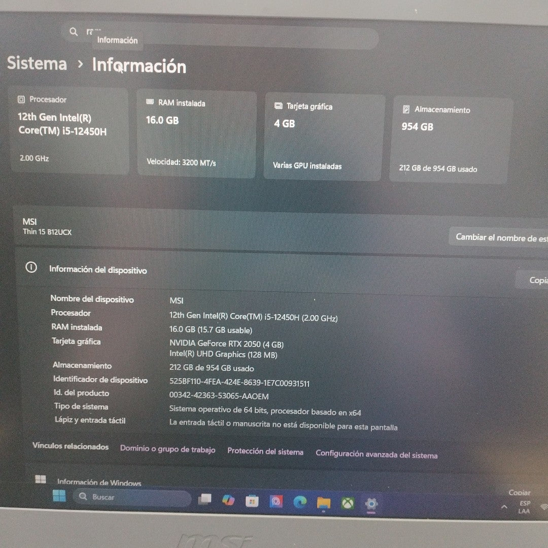 LAPTOP MSI THIN 15 B12UCX-2218MX (2024) 512 GB SSD 16 GB RAM (SEMINUEVO)