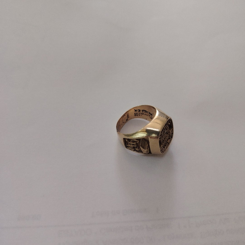 ANILLO DE GRADUACIÓN ORO 10 K 9,60 GRMS (SEMINUEVO)