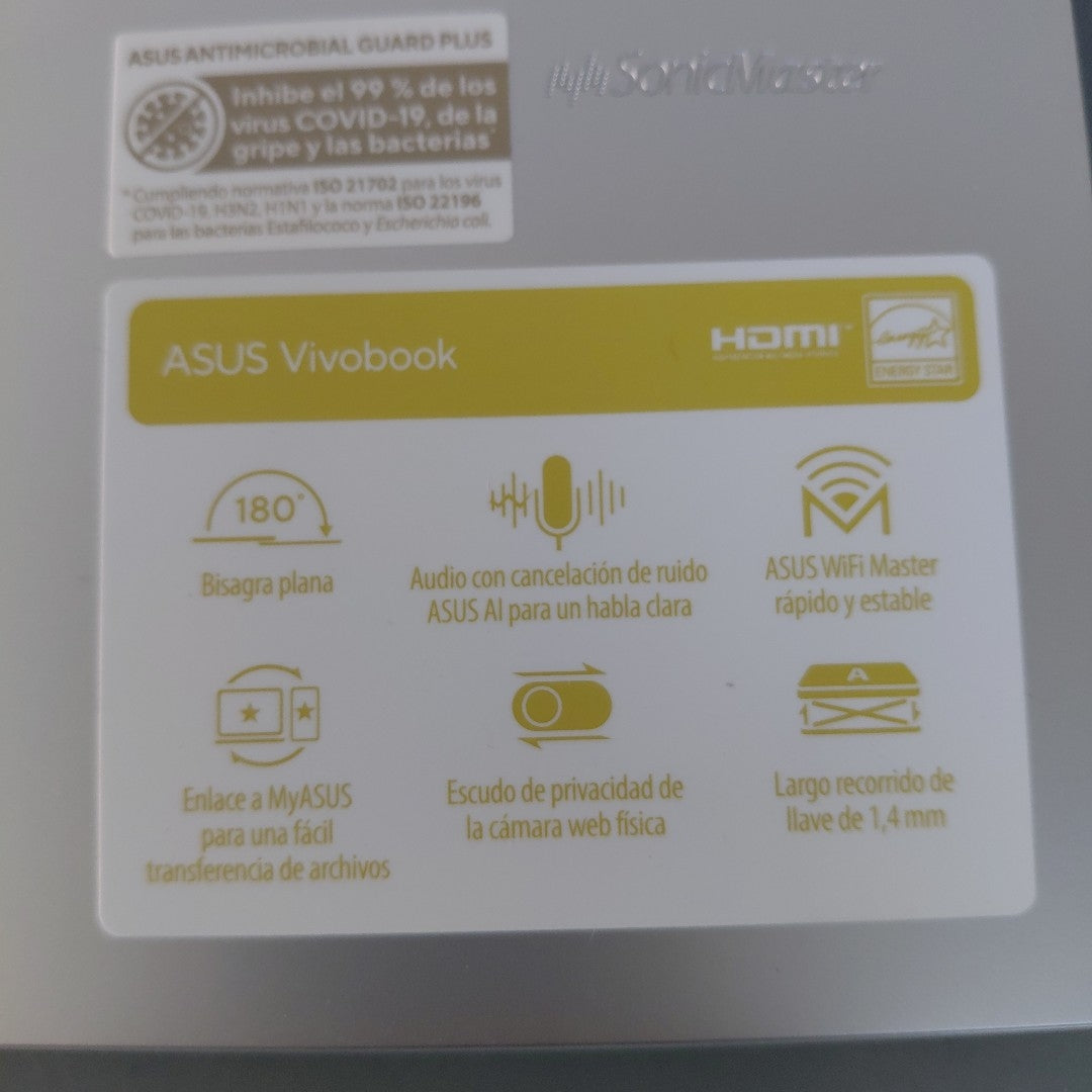LAPTOP ASUS VIVOBOOK 15 D1502YA-NJ584W (2025) 512 GB SSD 16 GB RAM (SEMINUEVO)