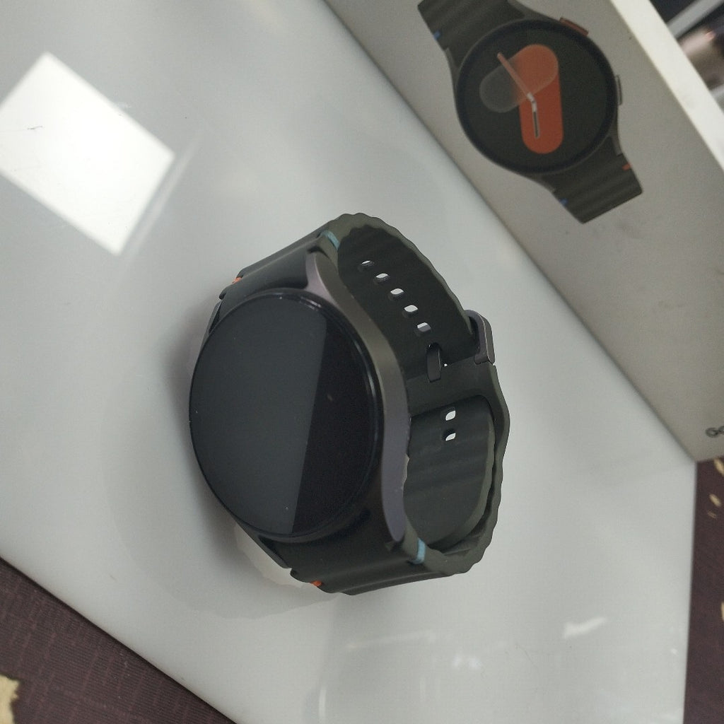 SMARTWATCH SAMSUNG GALAXY WATCH 7 SM-L300 40 MM BLUETOOTH (SEMINUEVO)