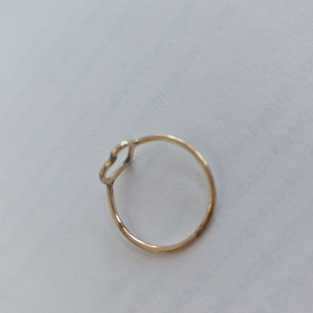 ANILLITO ORO 10 K 0.8 GRMS (SEMINUEVO)