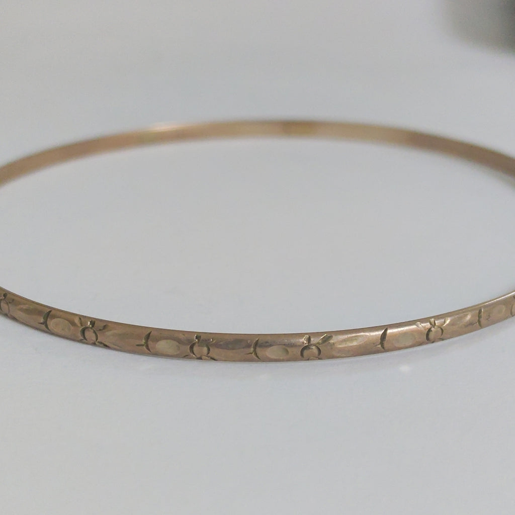 PULSERA RIGIDA ORO 10 K 4.2 GRMS (SEMINUEVO)
