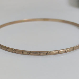 PULSERA RIGIDA ORO 10 K 4.2 GRMS (SEMINUEVO)