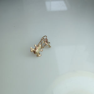 ARETES PAR ORO 10 K 1,10 GRMS (SEMINUEVO)