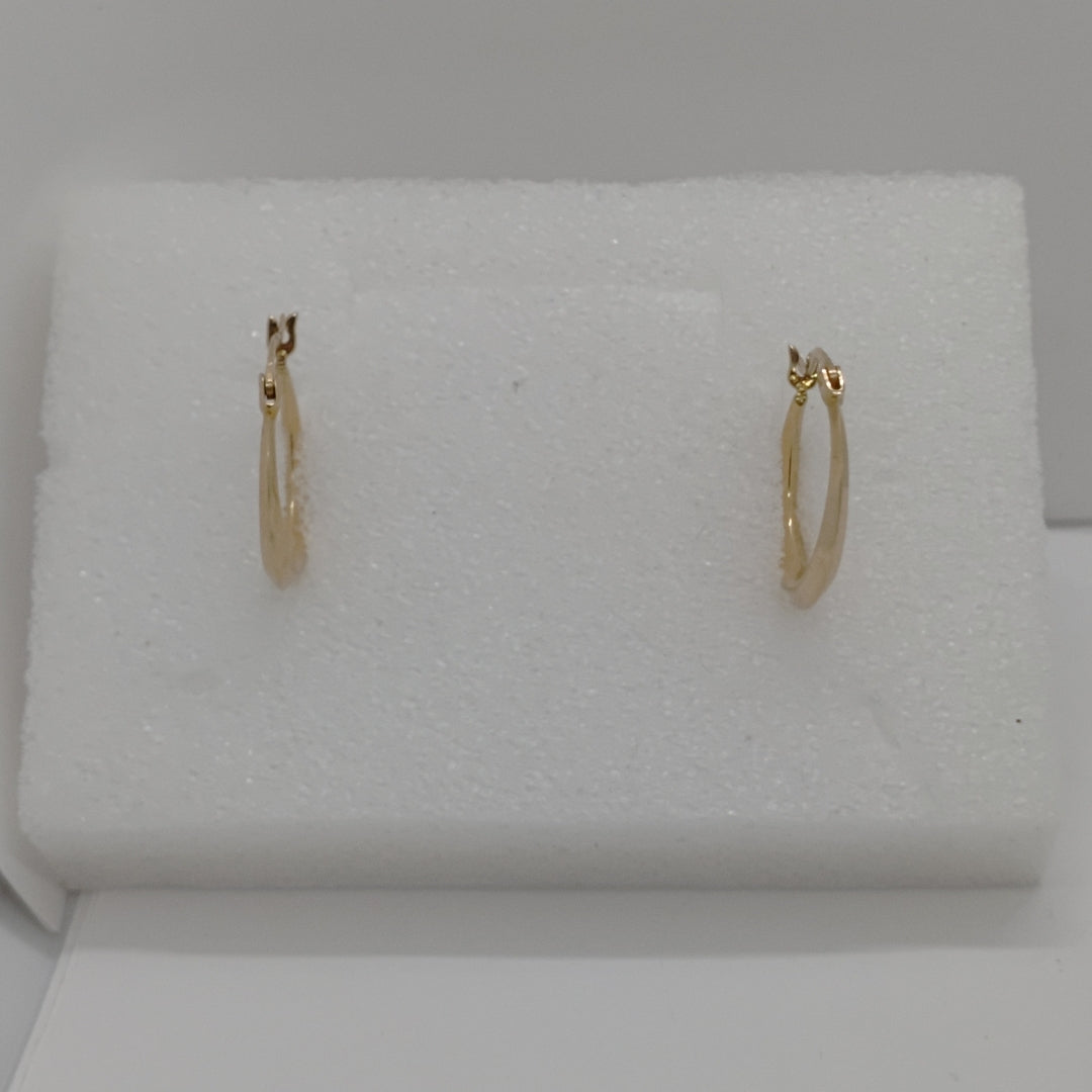 ARRACADAS PAR ORO 14 K 1.2 GRMS (SEMINUEVO)
