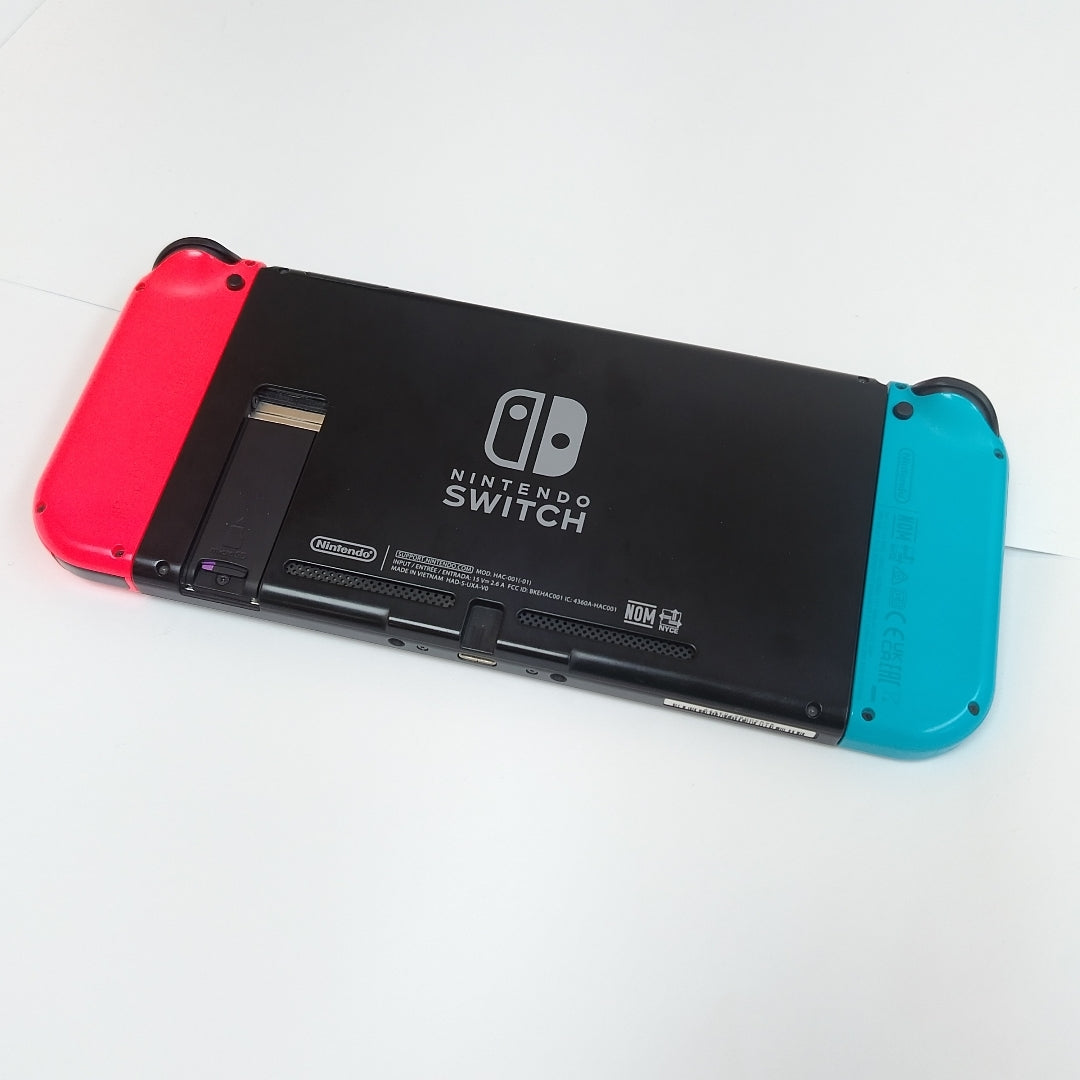 CONSOLA DE VIDEOJUEGO NINTENDO SWITCH 32 GB (SEMINUEVO)