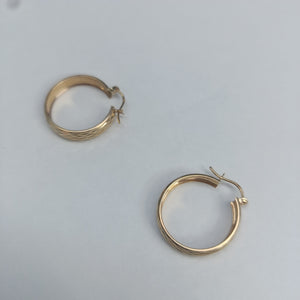 ARRACADAS PAR ORO 14 K 2.9 GRMS (SEMINUEVO)