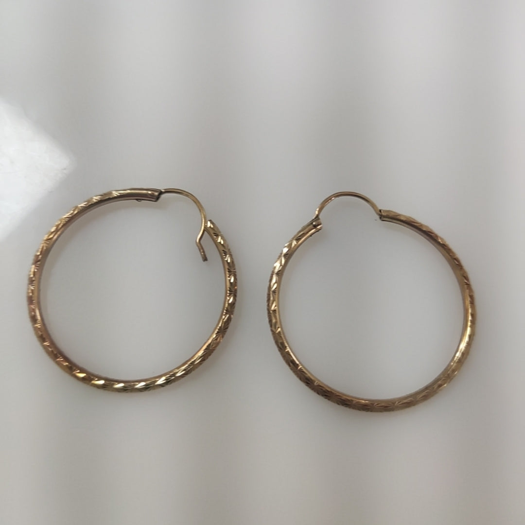 ARRACADAS PAR ORO 8 K 2.5 GRMS (SEMINUEVO)