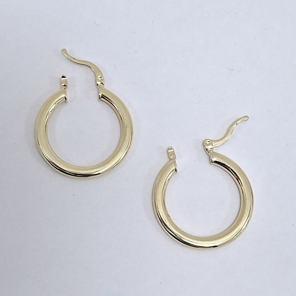 ARETES TEJIDO ARRACADA LISA 14K 2.1 GR (NUEVO)