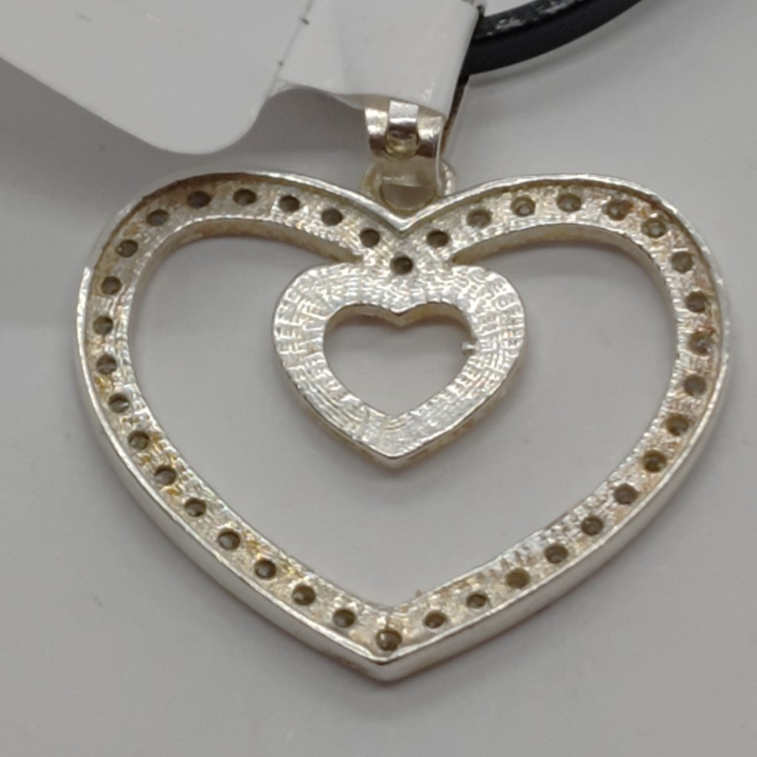 DIJE CORAZON C/CIRCONIAS PLATA .925 2.7 GR (NUEVO)
