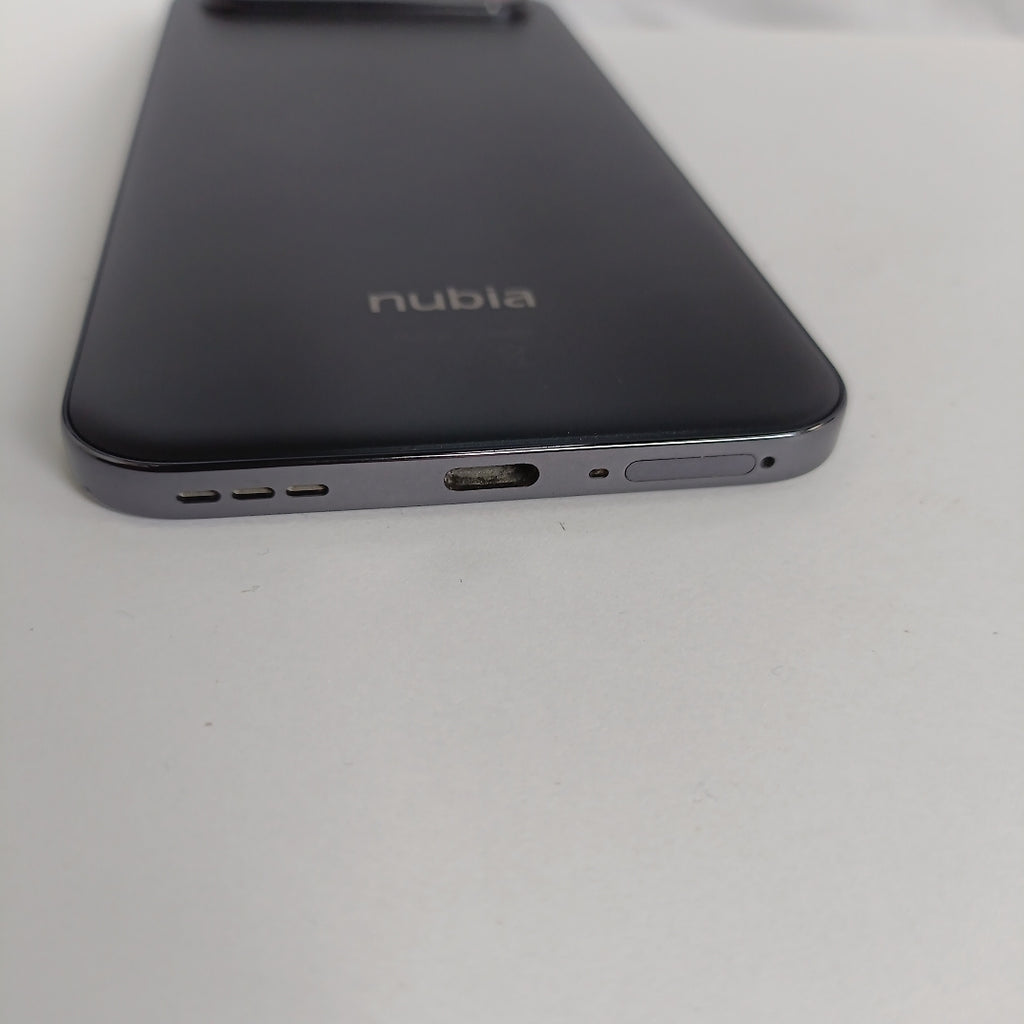 CELULAR NUBIA AIR Z2468N (2025) 256 GB 8 GB RAM (SEMINUEVO)