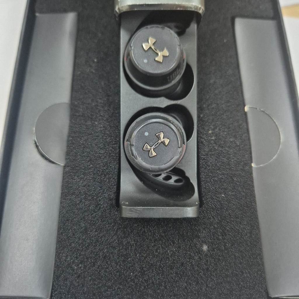 AUDIFONOS JBL UNDER ARMOUR - TRUE WIRELESS FLASH INALAMBRICO IN EAR (SEMINUEVO)