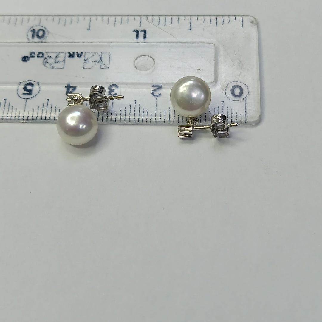 ARETES PAR ORO 14 K 2.7 GRMS (SEMINUEVO)