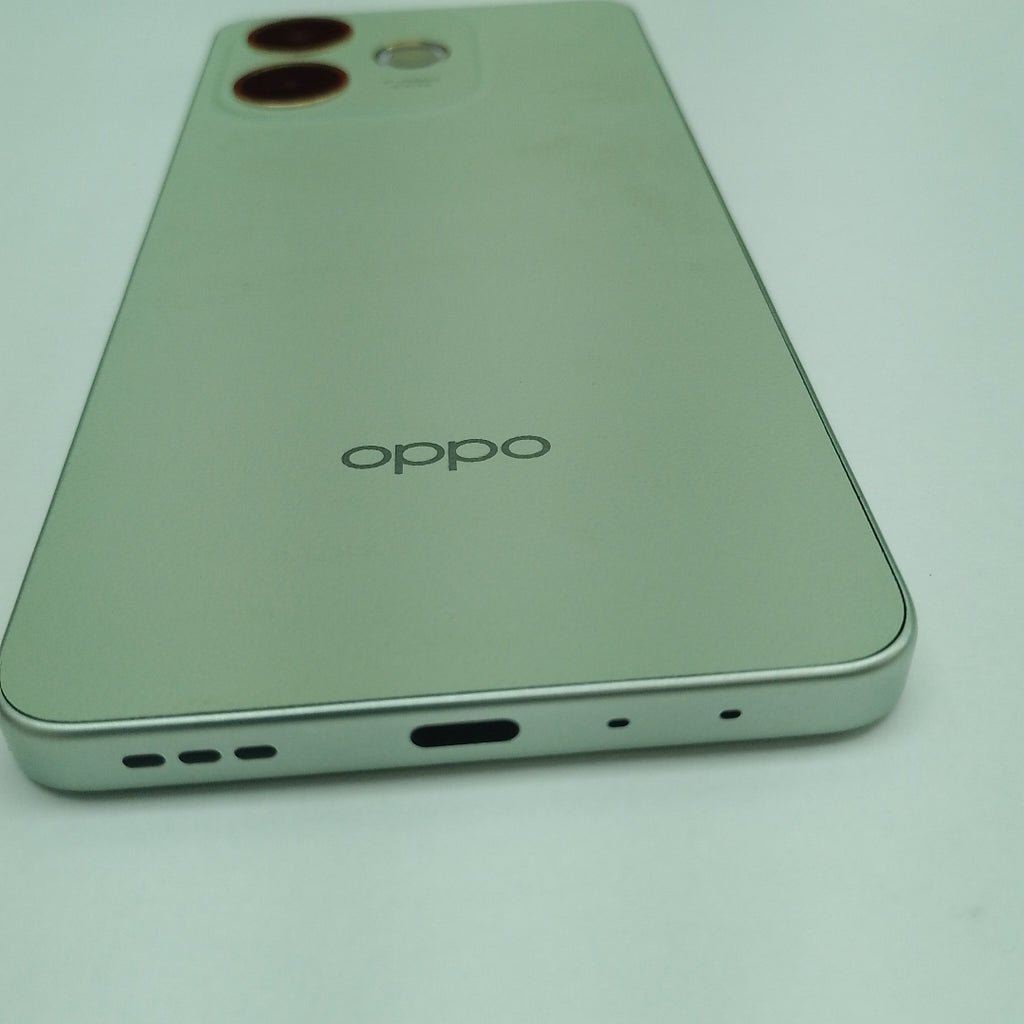 CELULAR OPPO A5 PRO CPH2711 (2025) 256 GB 8 GB RAM (SEMINUEVO)